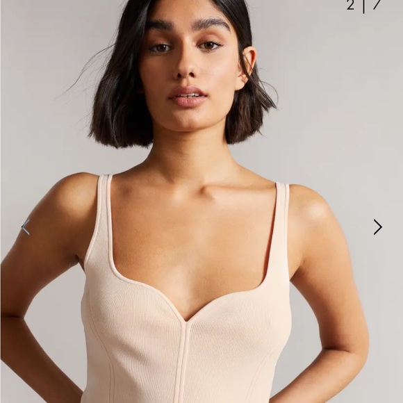 🎉 HOST PICK 🎉 Ted Baker Ambyr Mini Dress - Picture 2 of 11